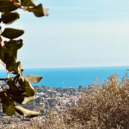 Maison Independante Vue Au Coeur De La Nature Holiday home Toulon