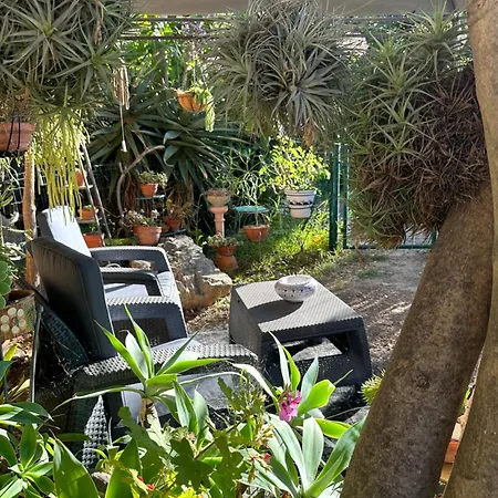 Holiday home Maison Independante Vue Au Coeur De La Nature Toulon